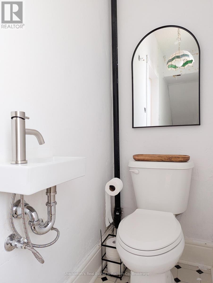 351 West Gore Street, Stratford, Ontario  N5A 1K9 - Photo 29 - X13432976