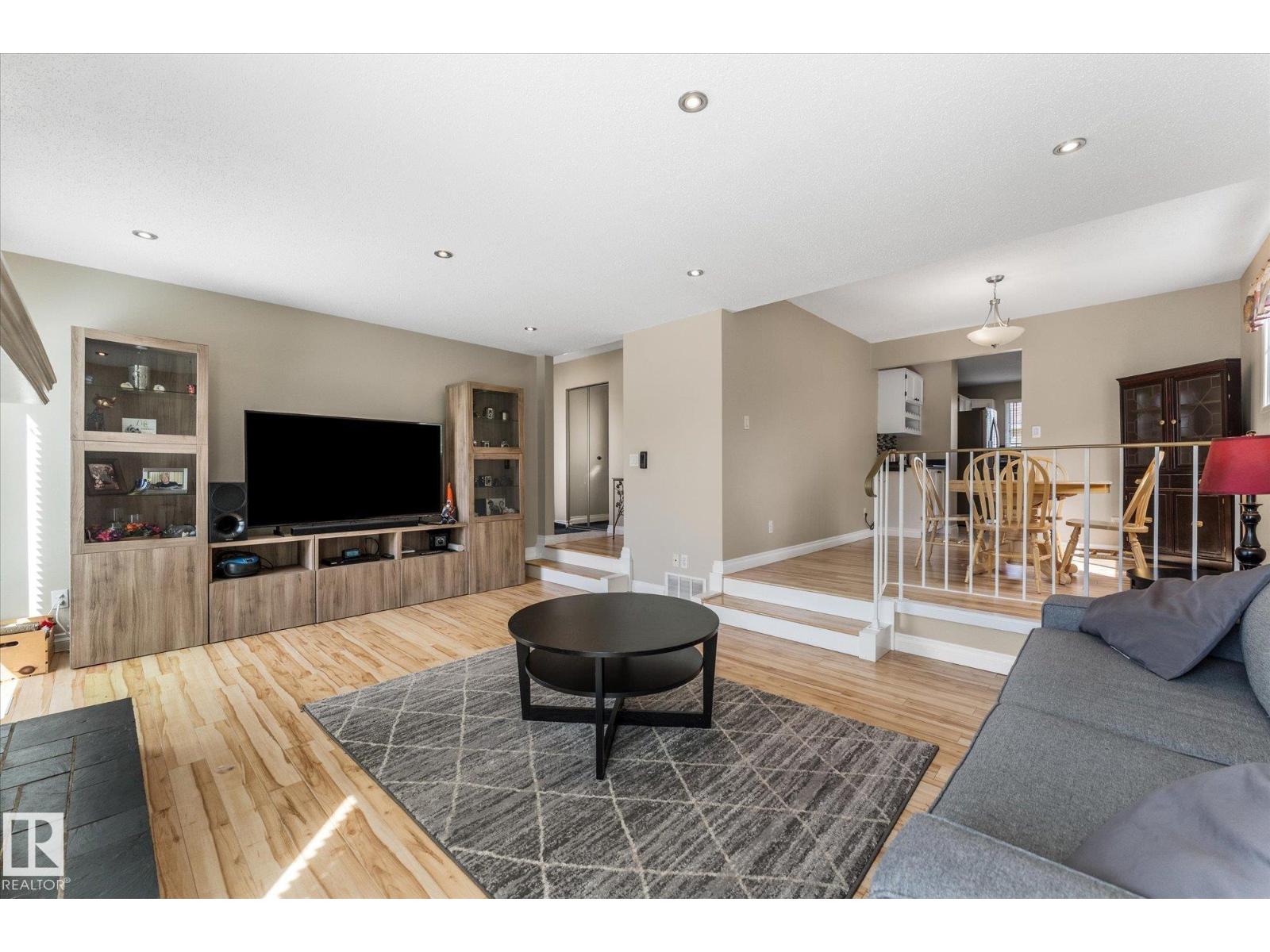 13840 30 St NW, Edmonton, Alberta  T5Y 1M5 - Photo 11 - E4493098