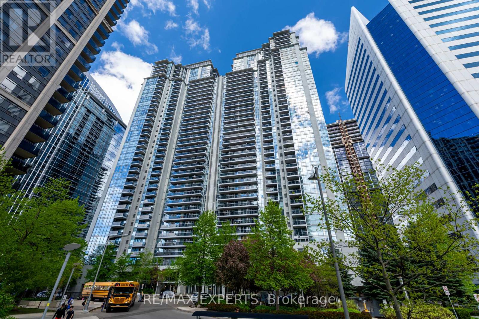 1111 - 4968 YONGE STREET, Toronto, Ontario