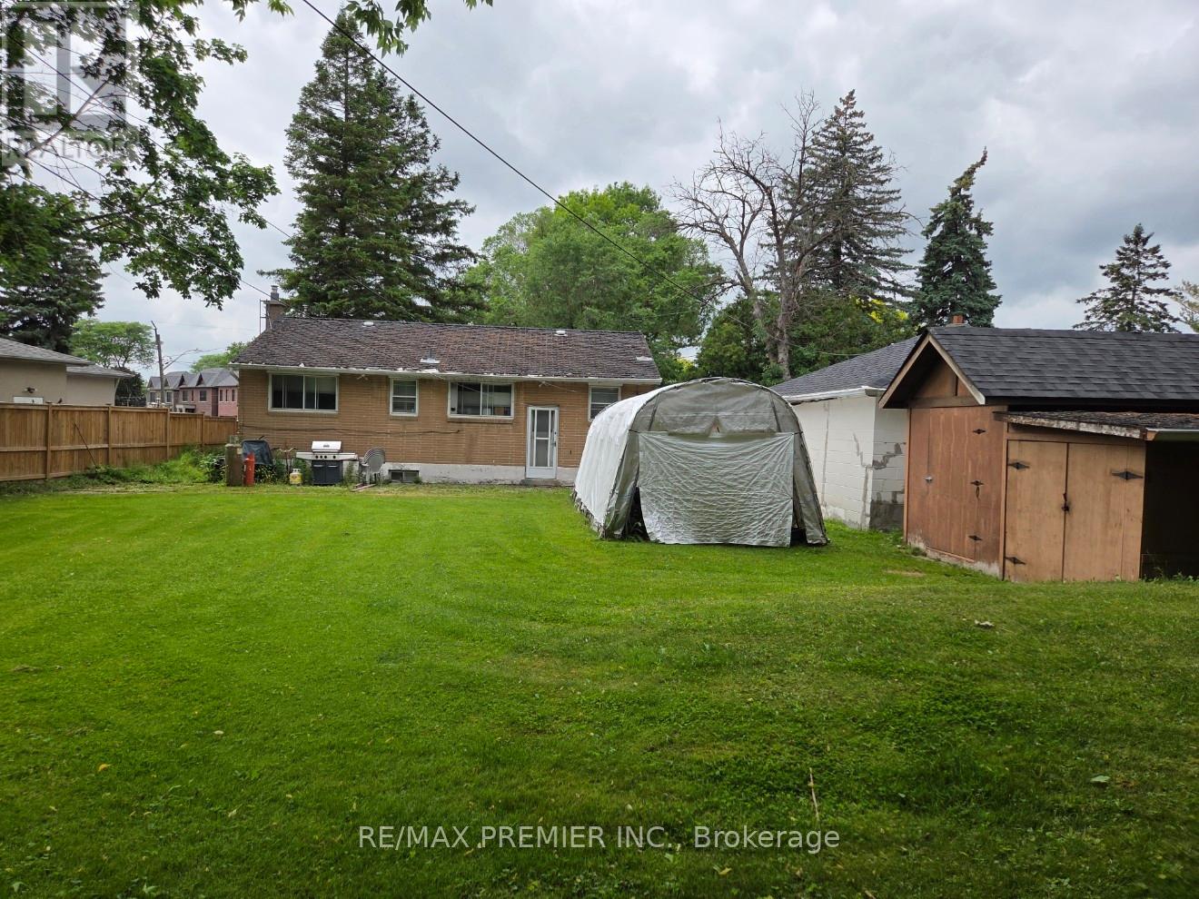 15 Fran Drive, Vaughan, Ontario  L4L 1P2 - Photo 4 - N13433036