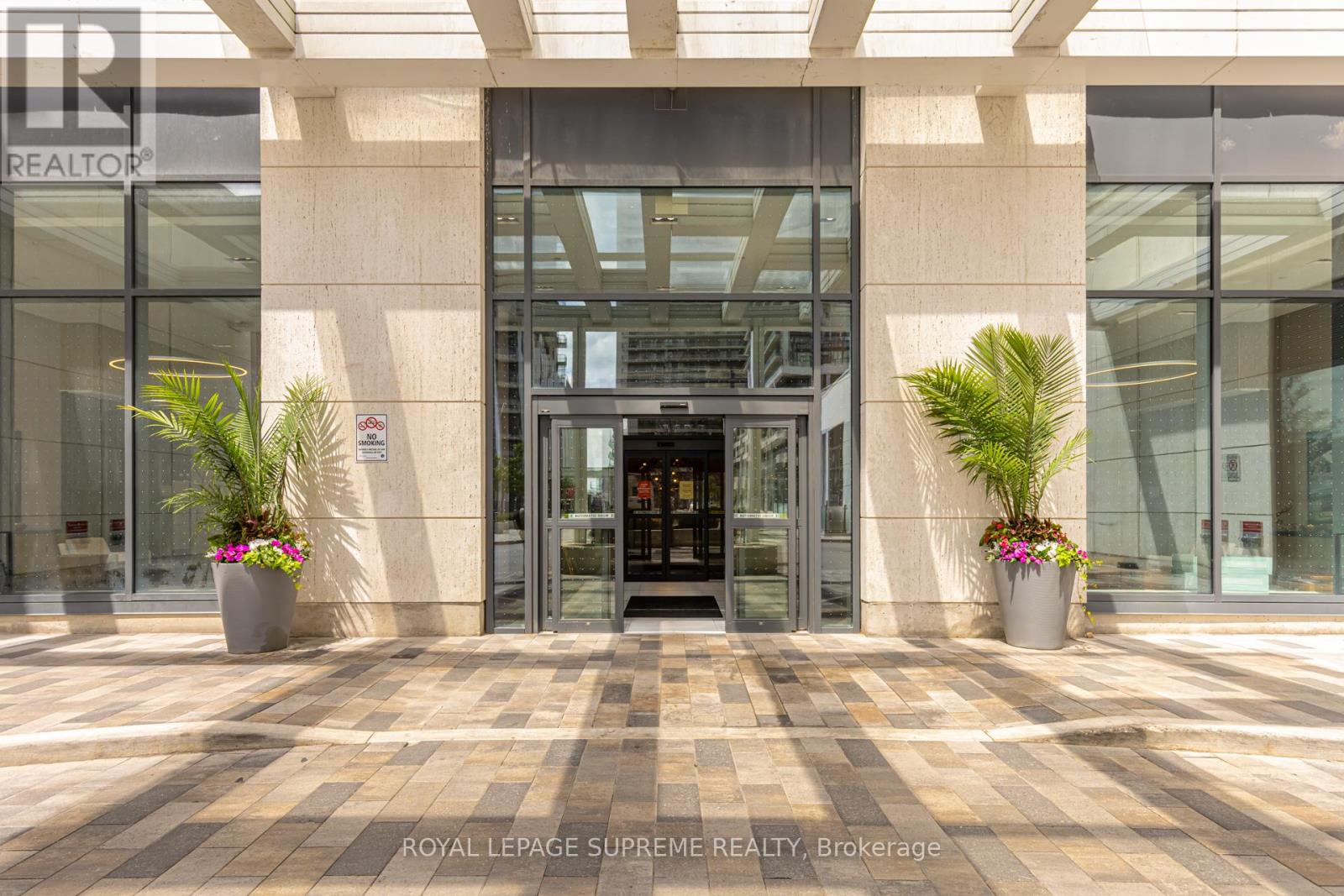 1407 - 9000 Jane Street, Vaughan, Ontario  L4K 0M6 - Photo 4 - N13433078