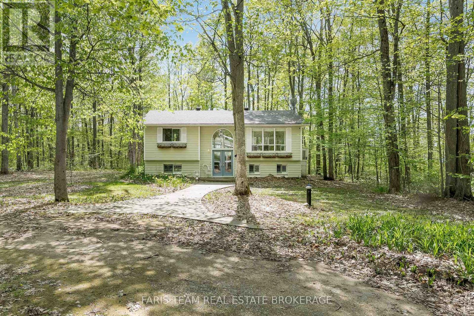 104 Silver Birch Drive, Tiny, Ontario  L9M 0M6 - Photo 1 - S13432880