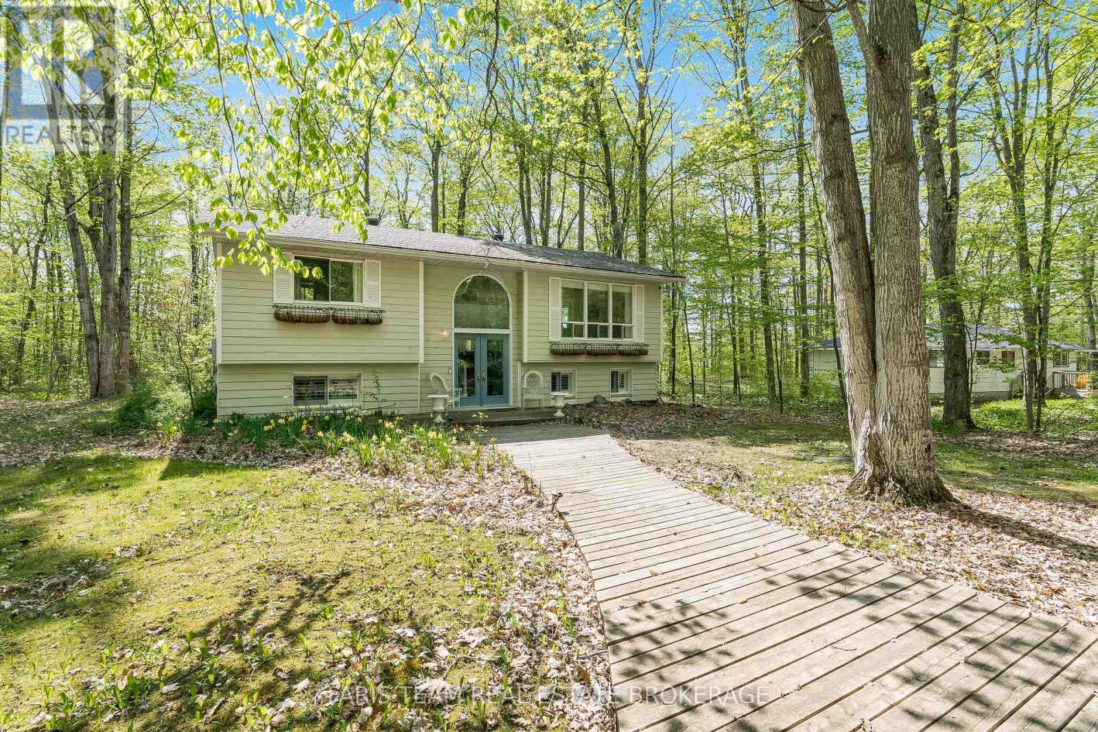 104 Silver Birch Drive, Tiny, Ontario  L9M 0M6 - Photo 2 - S13432880