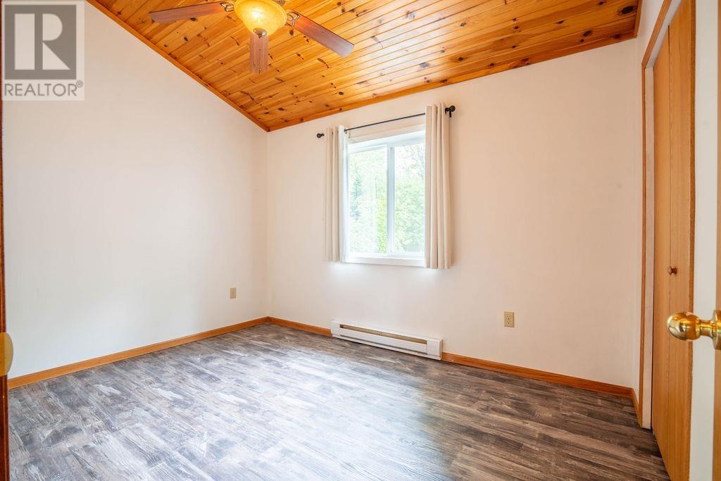 1088 Four Seasons Dr, Sault Ste. Marie, Ontario  P0S 1E0 - Photo 32 - SM261401