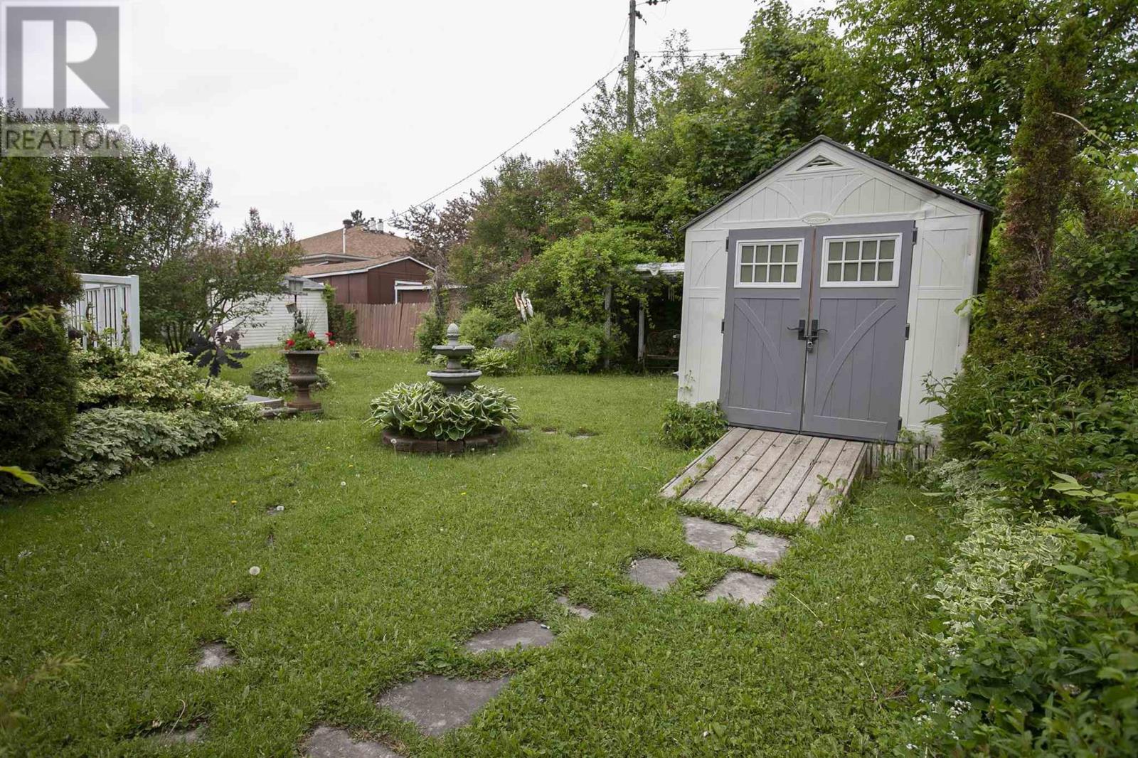 855 Lake St, Sault Ste. Marie, Ontario  P6B 6K2 - Photo 8 - SM261404