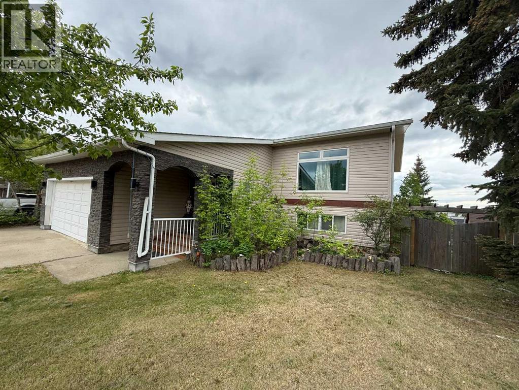 9913 72 Avenue, peace river, Alberta