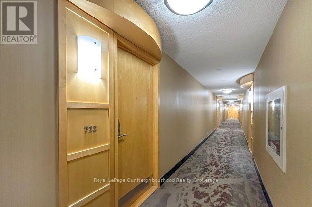 722 - 18 Mondeo Drive, Toronto, Ontario  M1P 5C8 - Photo 8 - E13433174