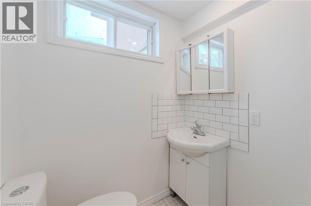 124 Downey Road, Guelph, Ontario  N1C 1A3 - Photo 8 - 40839084