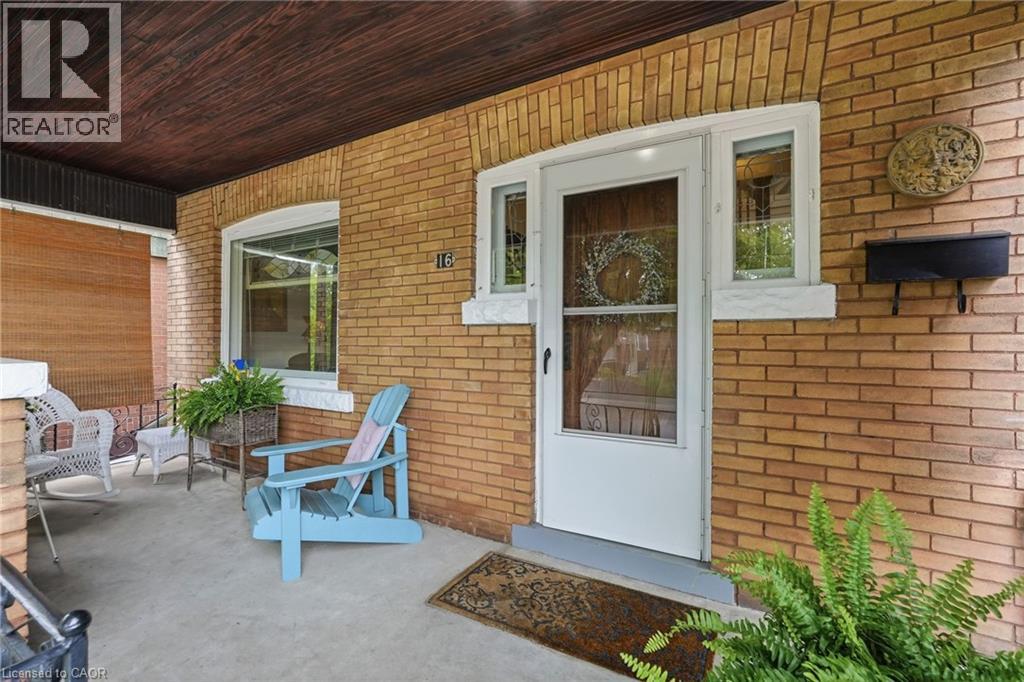 16 Connaught Avenue N, Hamilton, Ontario  L8L 6Y7 - Photo 7 - 40838939