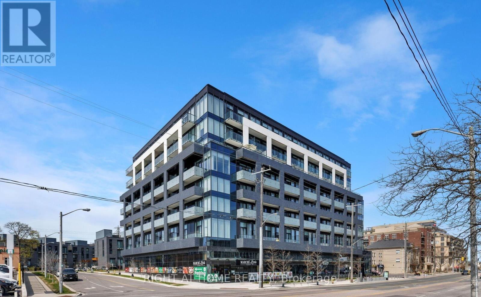 611 - 4208 DUNDAS STREET W, Toronto, Ontario