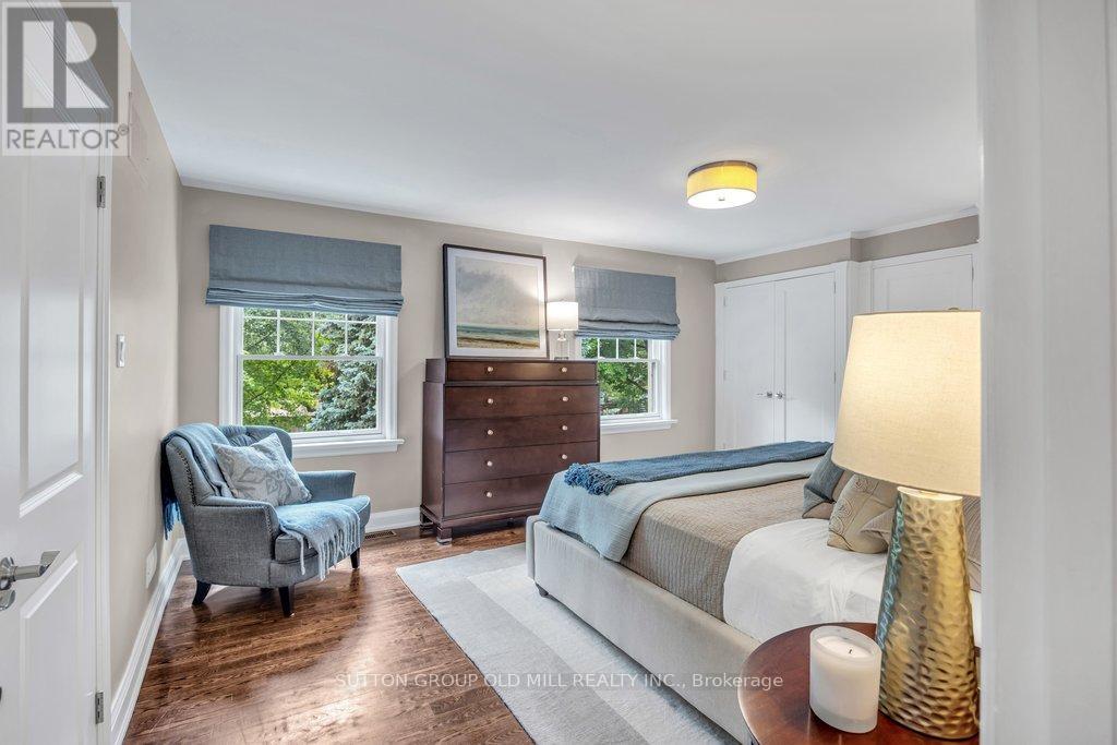 38 Edgemore Drive, Toronto, Ontario  M8Y 2N3 - Photo 25 - W13432944