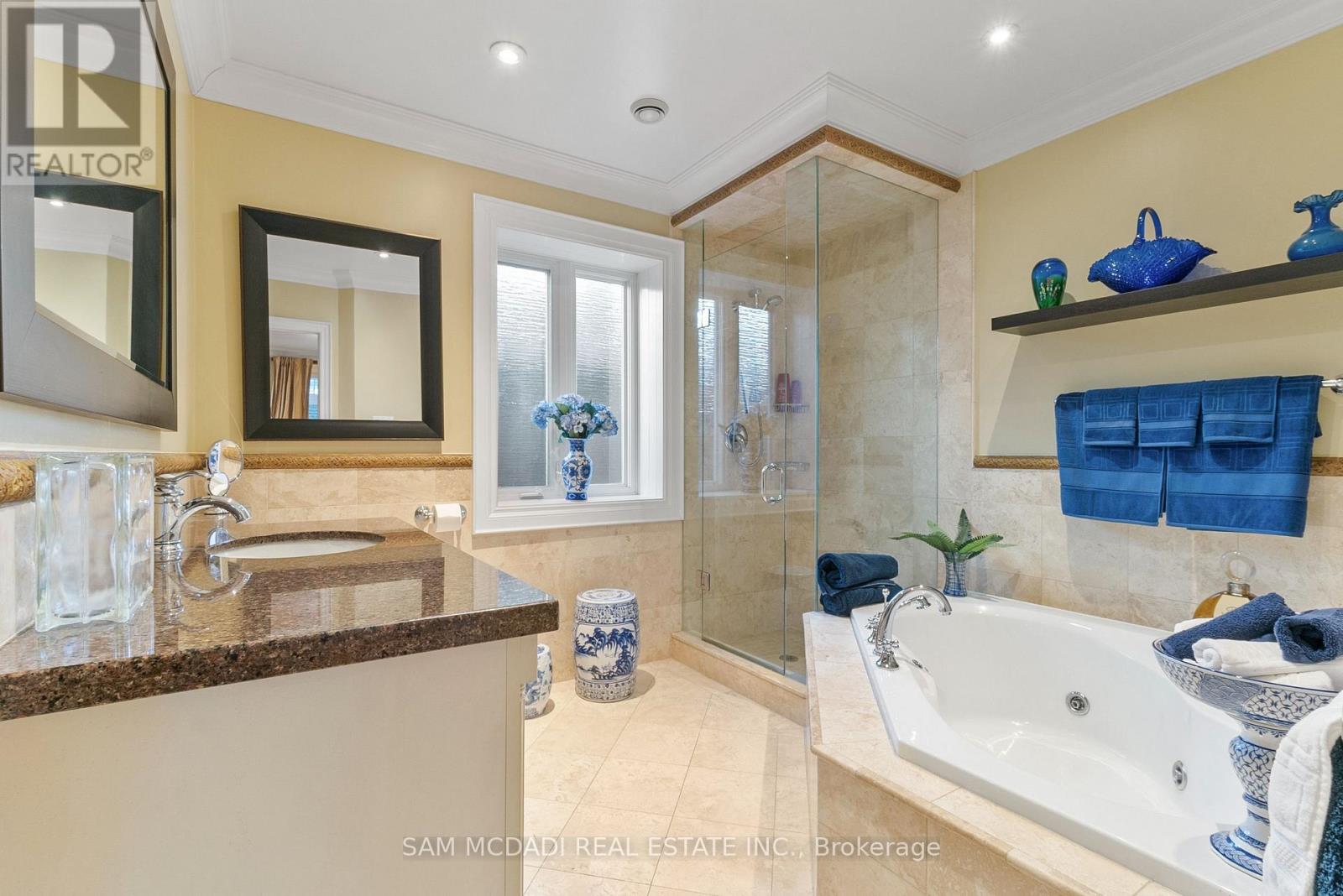 1522 Glenhill Crescent, Mississauga, Ontario  L5H 3C5 - Photo 16 - W13433110
