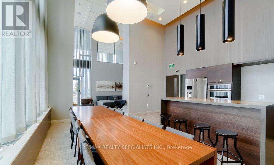 1509 - 2560 Eglinton Avenue W, Mississauga, Ontario  L5M 0Y3 - Photo 14 - W13433114