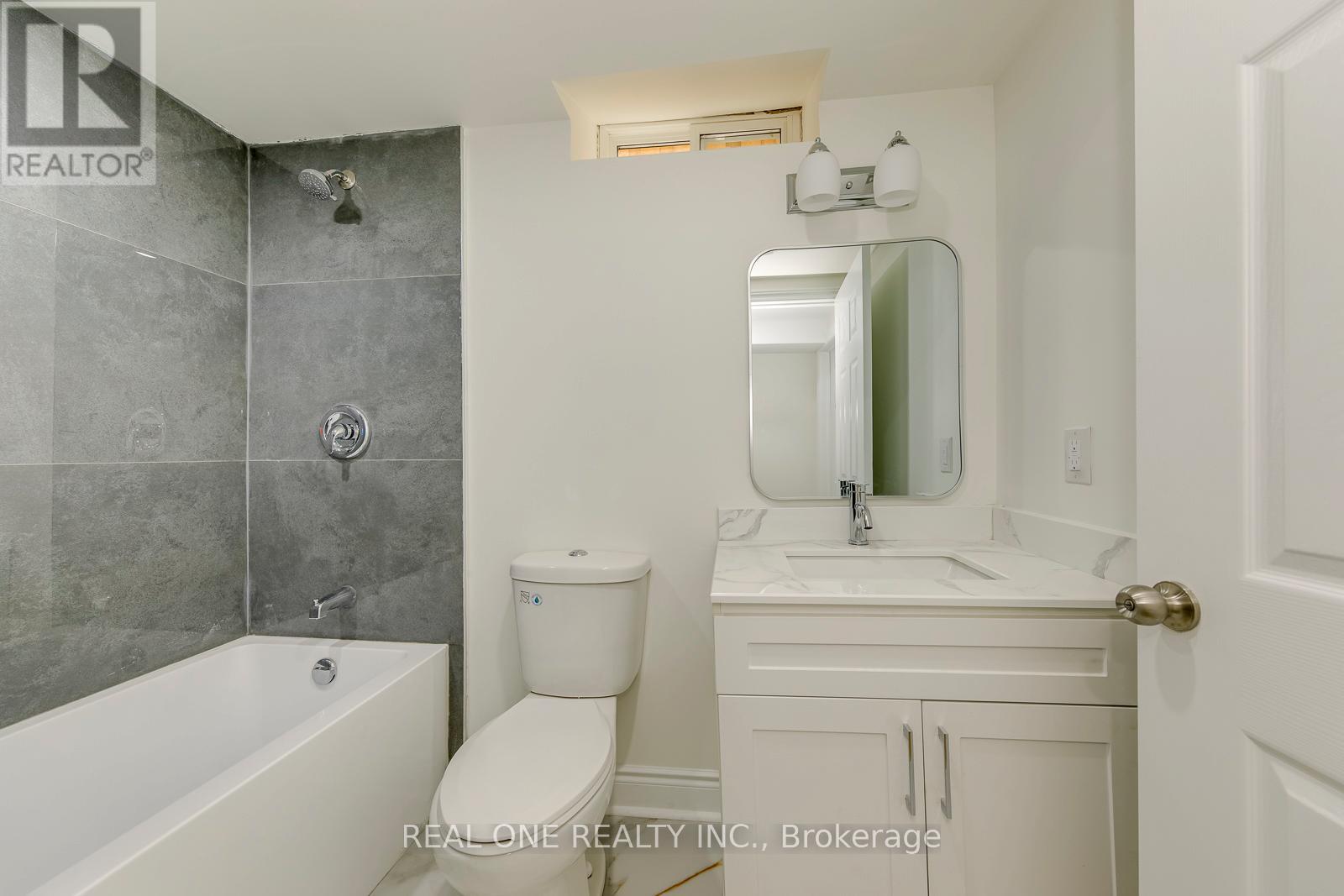 Basement Apartment - 655 Paragon Place E, Mississauga, Ontario  L5B 2Z6 - Photo 15 - W13433140