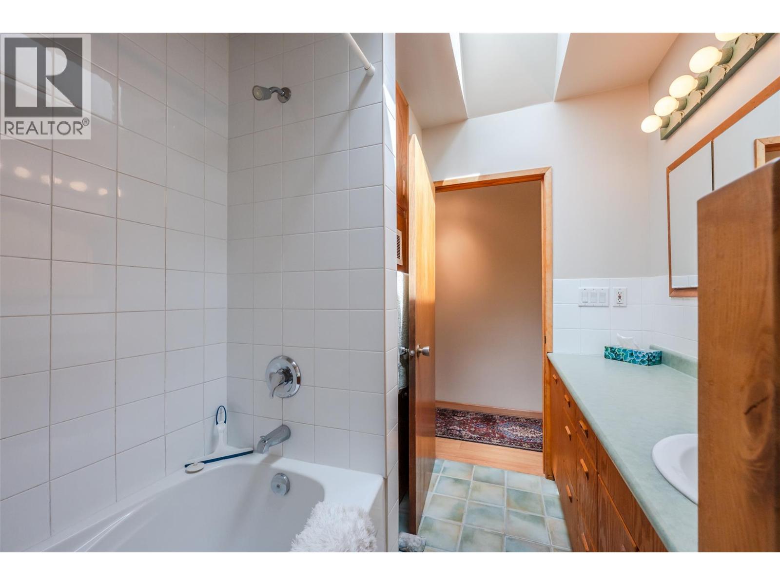 11819 Grant Avenue, Summerland, British Columbia  V0H 1Z8 - Photo 21 - 10390412