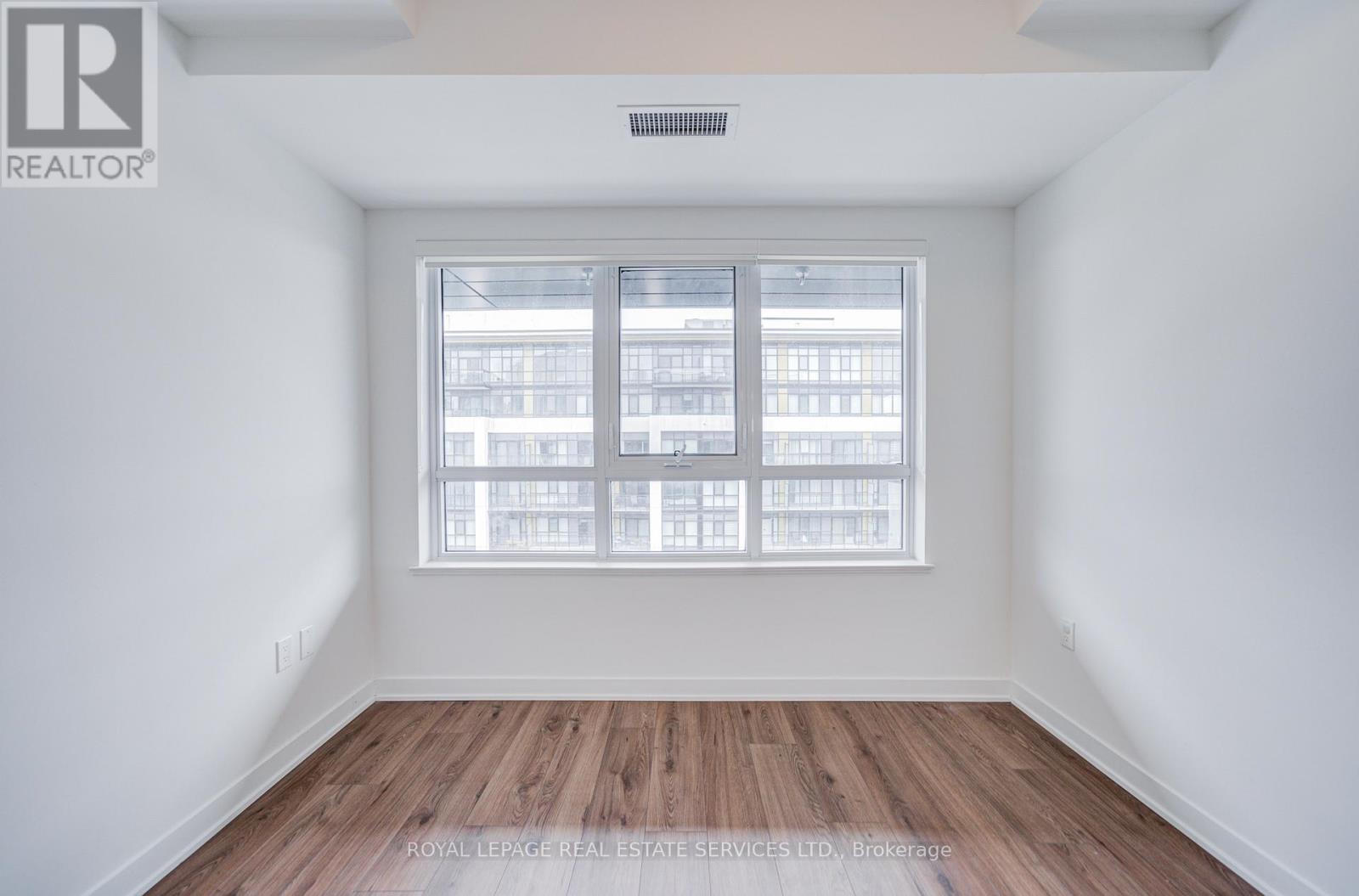 822 - 395 Dundas Street W, Oakville, Ontario  L6M 5R8 - Photo 22 - W13427716