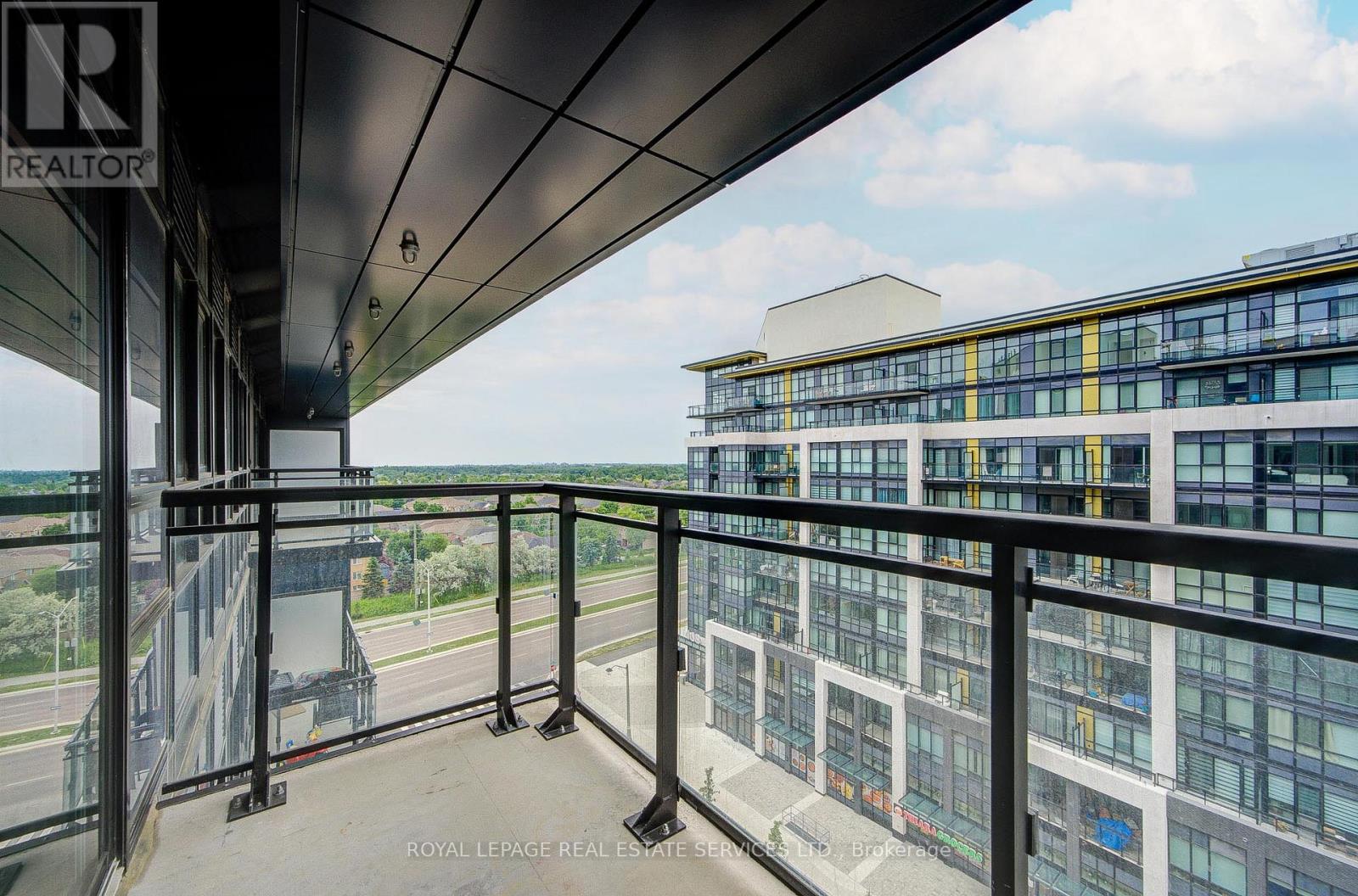 822 - 395 Dundas Street W, Oakville, Ontario  L6M 5R8 - Photo 29 - W13427716