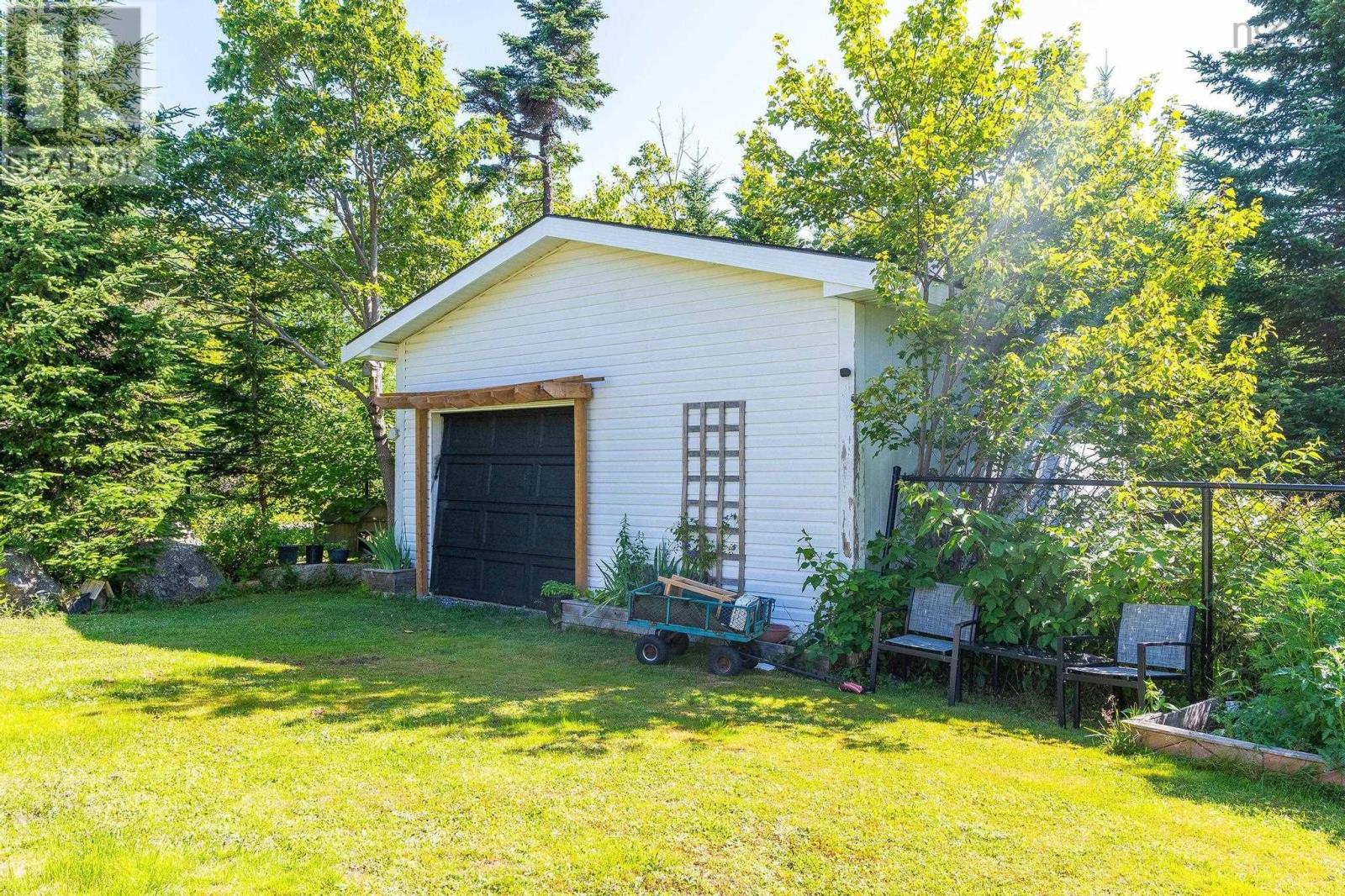 108 Club Road, Hatchet Lake, Nova Scotia  B3T 1R1 - Photo 34 - 202614132