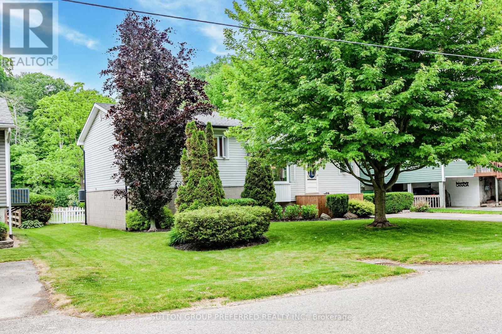 3270 Colin Street, Malahide, Ontario  N5H 2R2 - Photo 2 - X13433350