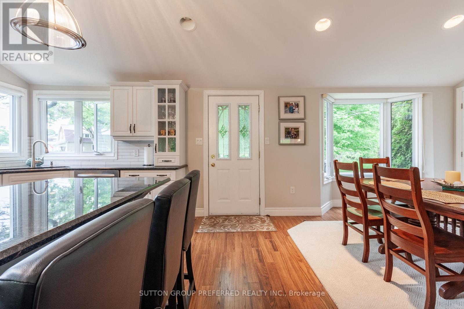 3270 Colin Street, Malahide, Ontario  N5H 2R2 - Photo 4 - X13433350