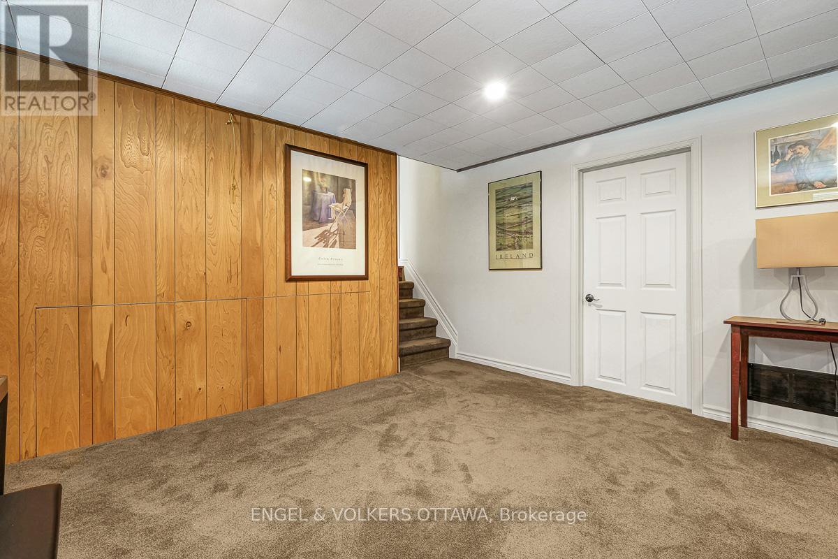 1131 Cameo Drive, Ottawa, Ontario  K2C 1Y6 - Photo 39 - X13433150