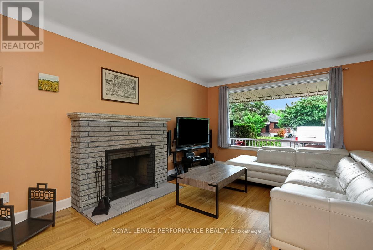 102 Donald Street, Ottawa, Ontario  K1K 1N2 - Photo 5 - X13433240
