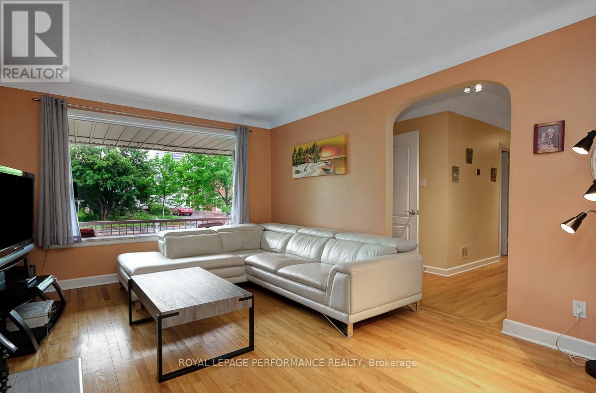 102 Donald Street, Ottawa, Ontario  K1K 1N2 - Photo 6 - X13433240