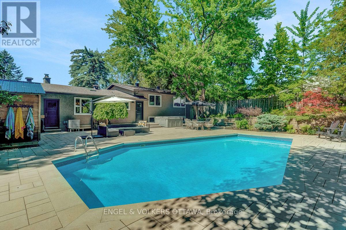 54 Qualicum Street, Ottawa, Ontario  K2H 7H4 - Photo 48 - X13433346
