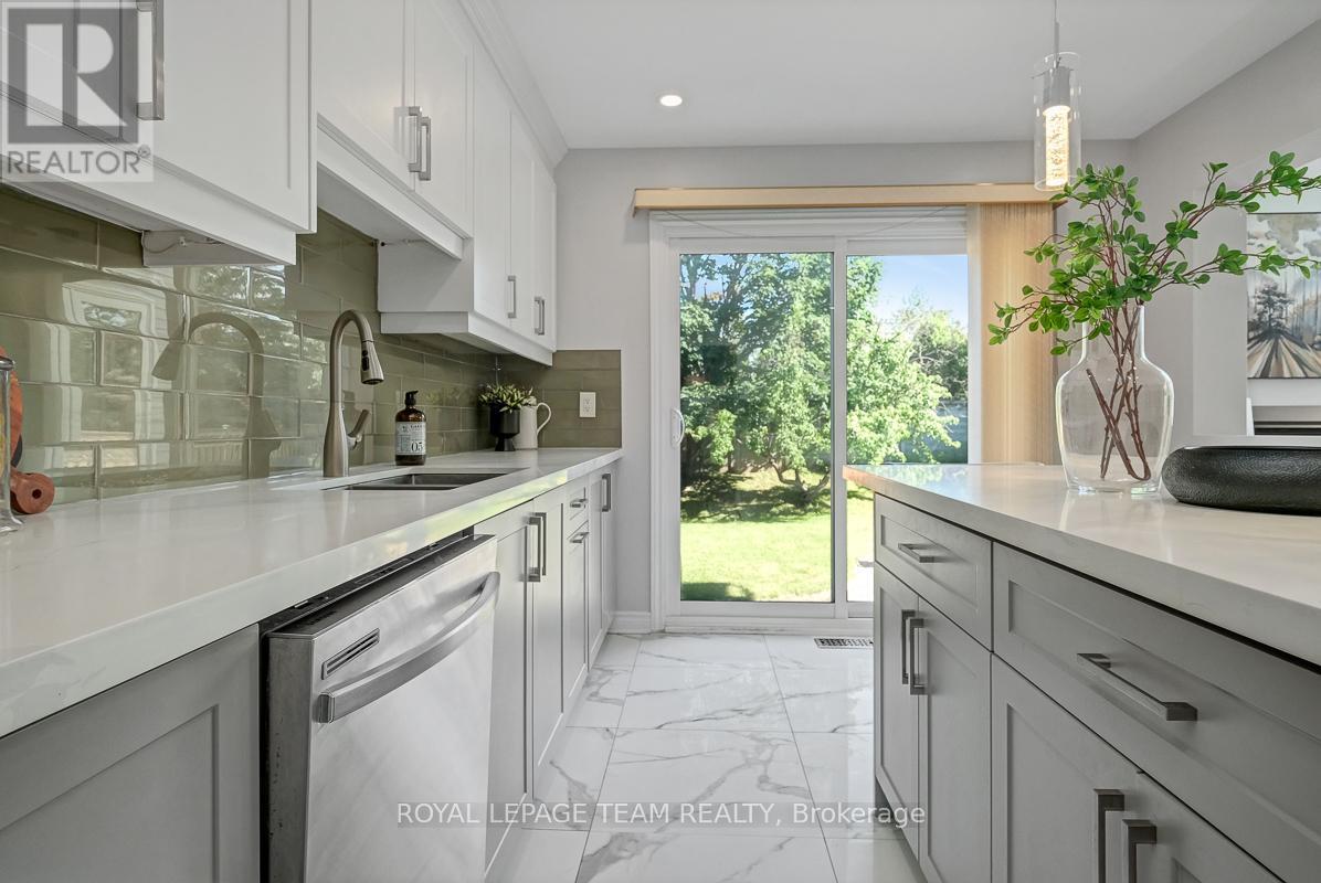 91 Dossetter Way, Ottawa, Ontario  K1G 4S6 - Photo 17 - X13433356