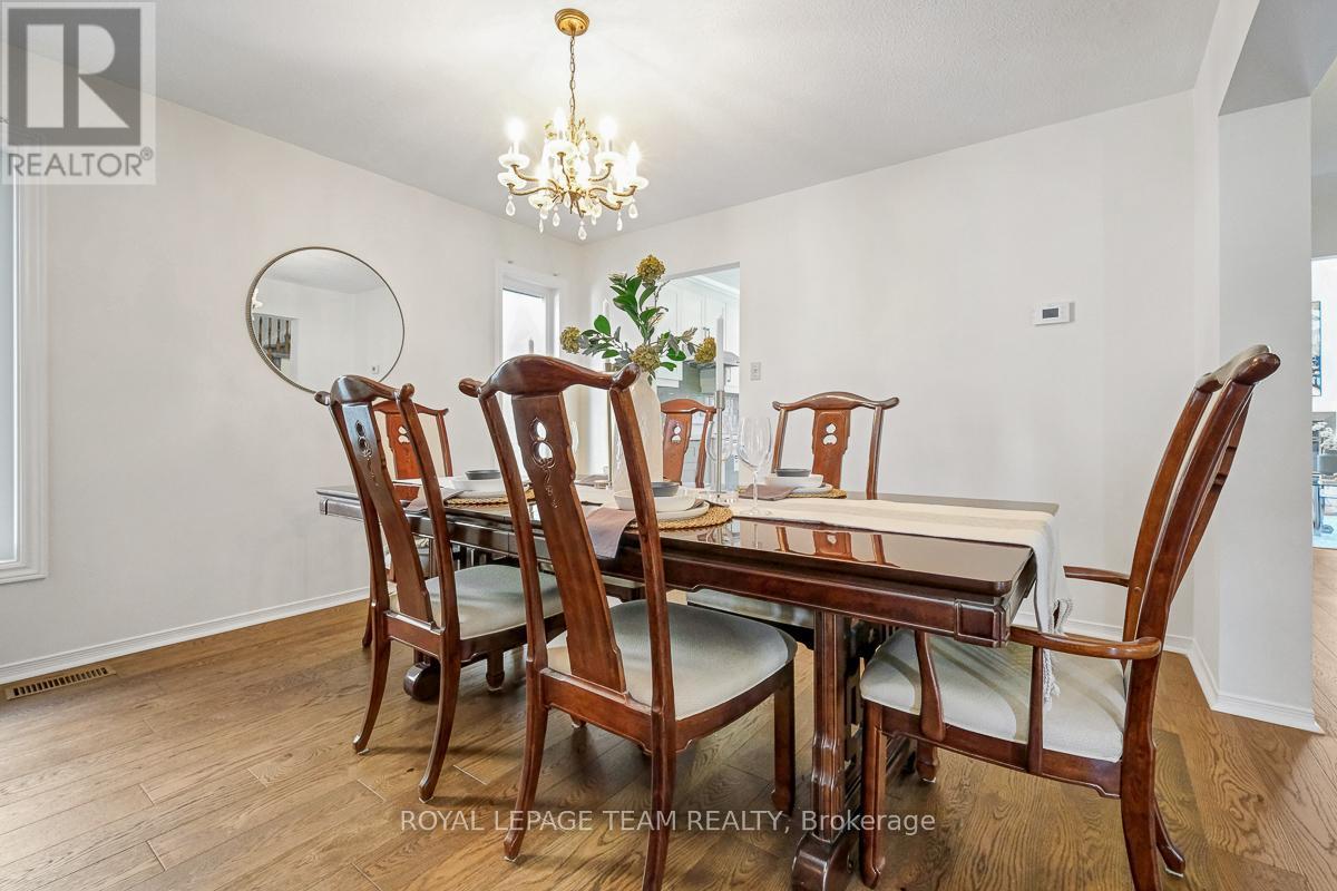 91 Dossetter Way, Ottawa, Ontario  K1G 4S6 - Photo 8 - X13433356