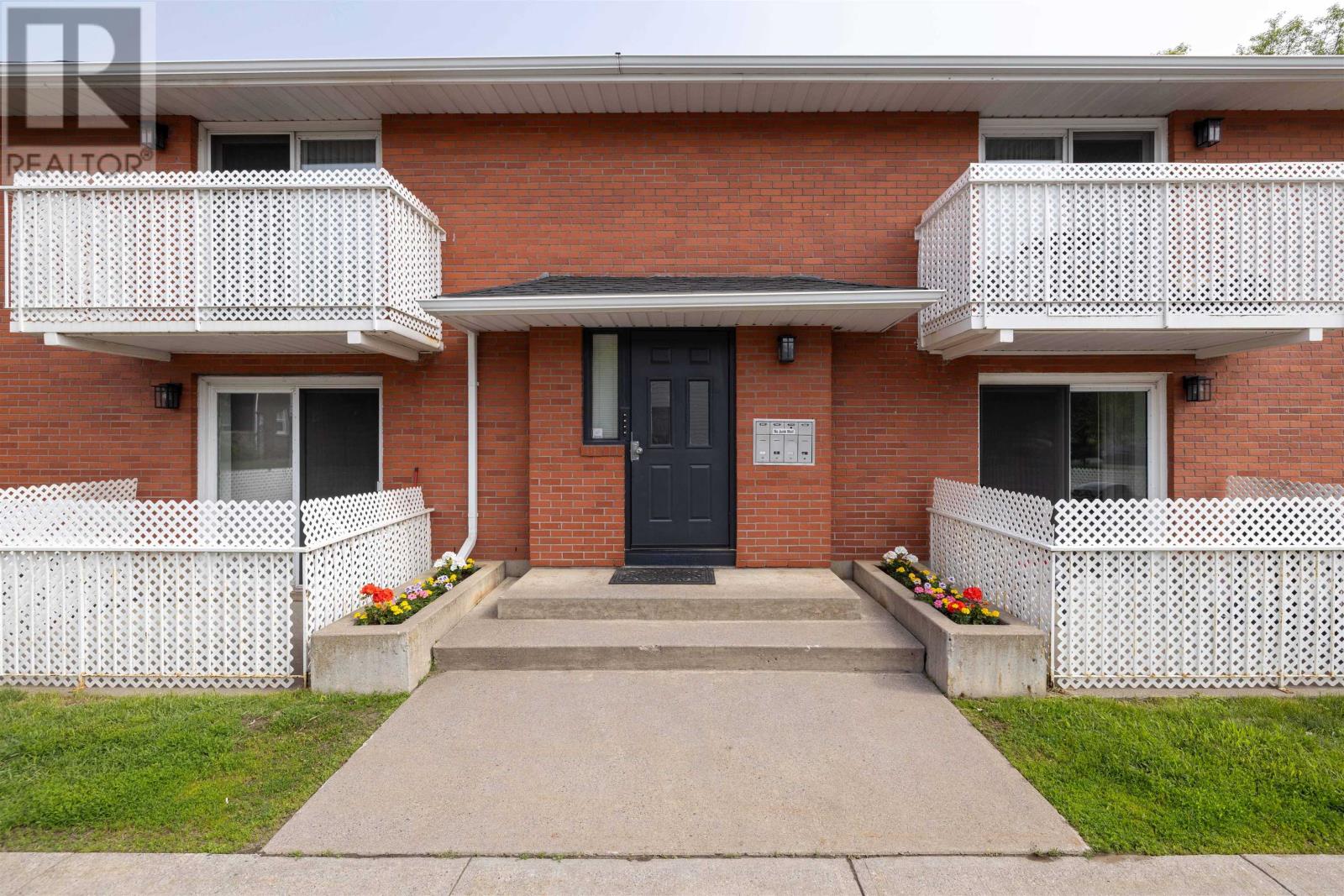 641 Catherine St, Thunder Bay, Ontario  P7E 1L4 - Photo 3 - TB2601471