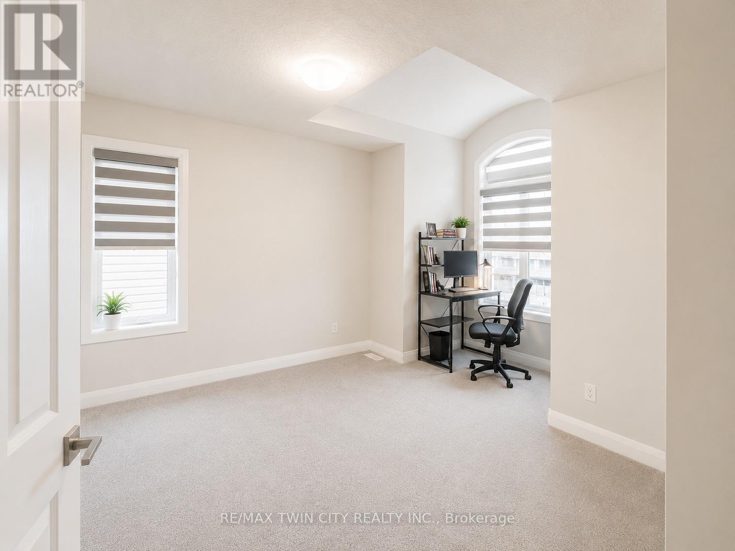 514 Bridgemill Crescent, Kitchener, Ontario  N2A 0A3 - Photo 17 - X13432926