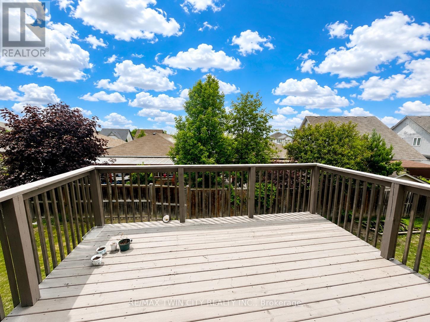 514 Bridgemill Crescent, Kitchener, Ontario  N2A 0A3 - Photo 29 - X13432926