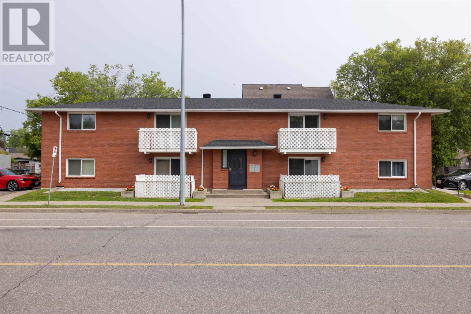 641 Catherine St, Thunder Bay, Ontario  P7E 1L4 - Photo 2 - TB2601471