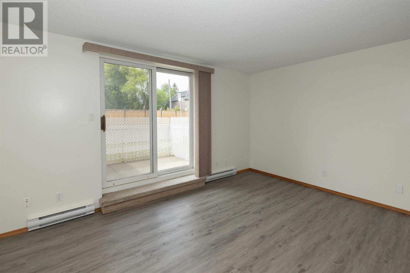 641 Catherine St, Thunder Bay, Ontario  P7E 1L4 - Photo 8 - TB2601471