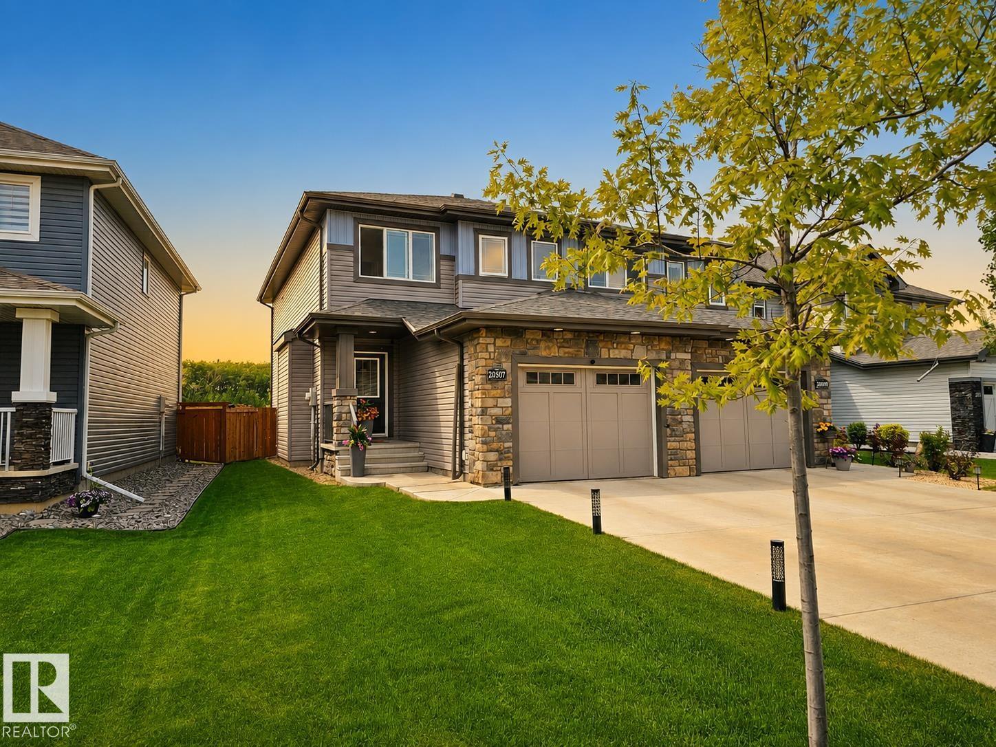 20507 128 AV NW, Edmonton, Alberta
