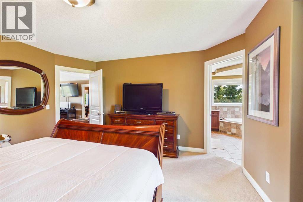 39 Tuscany Glen Place Nw, Calgary, Alberta  T3L 2T6 - Photo 24 - A2319106