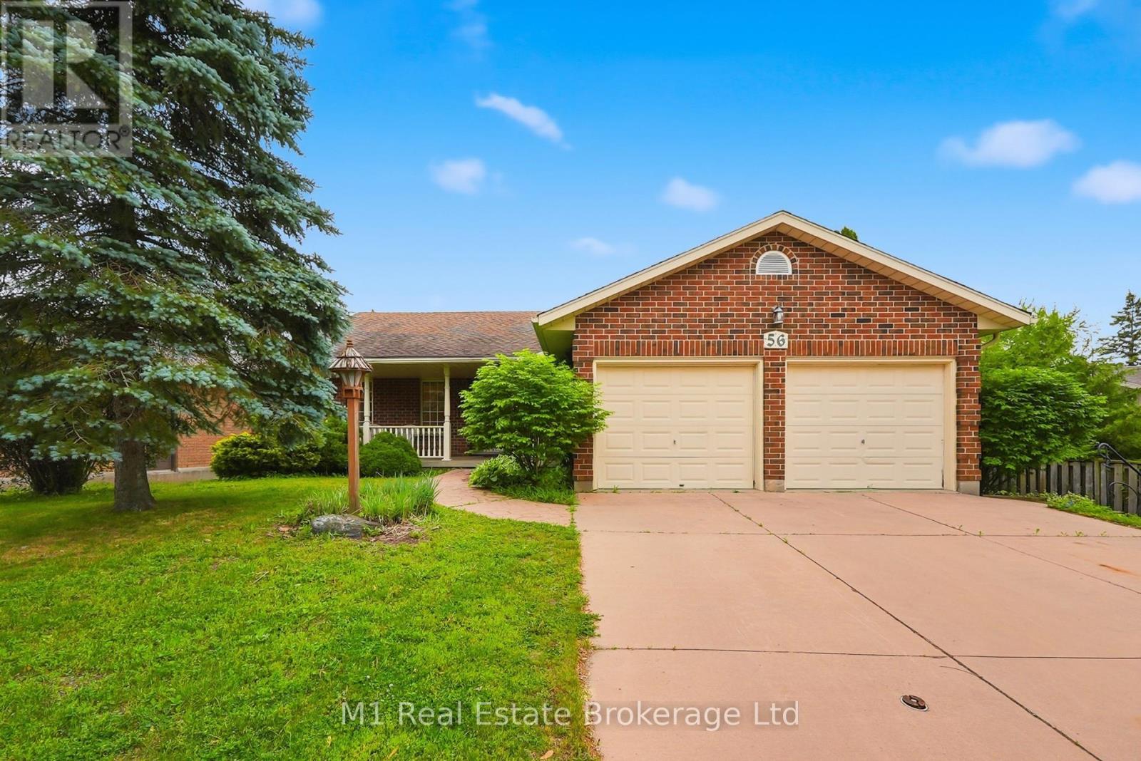 56 WELLINGTON DRIVE, Centre Wellington, Ontario