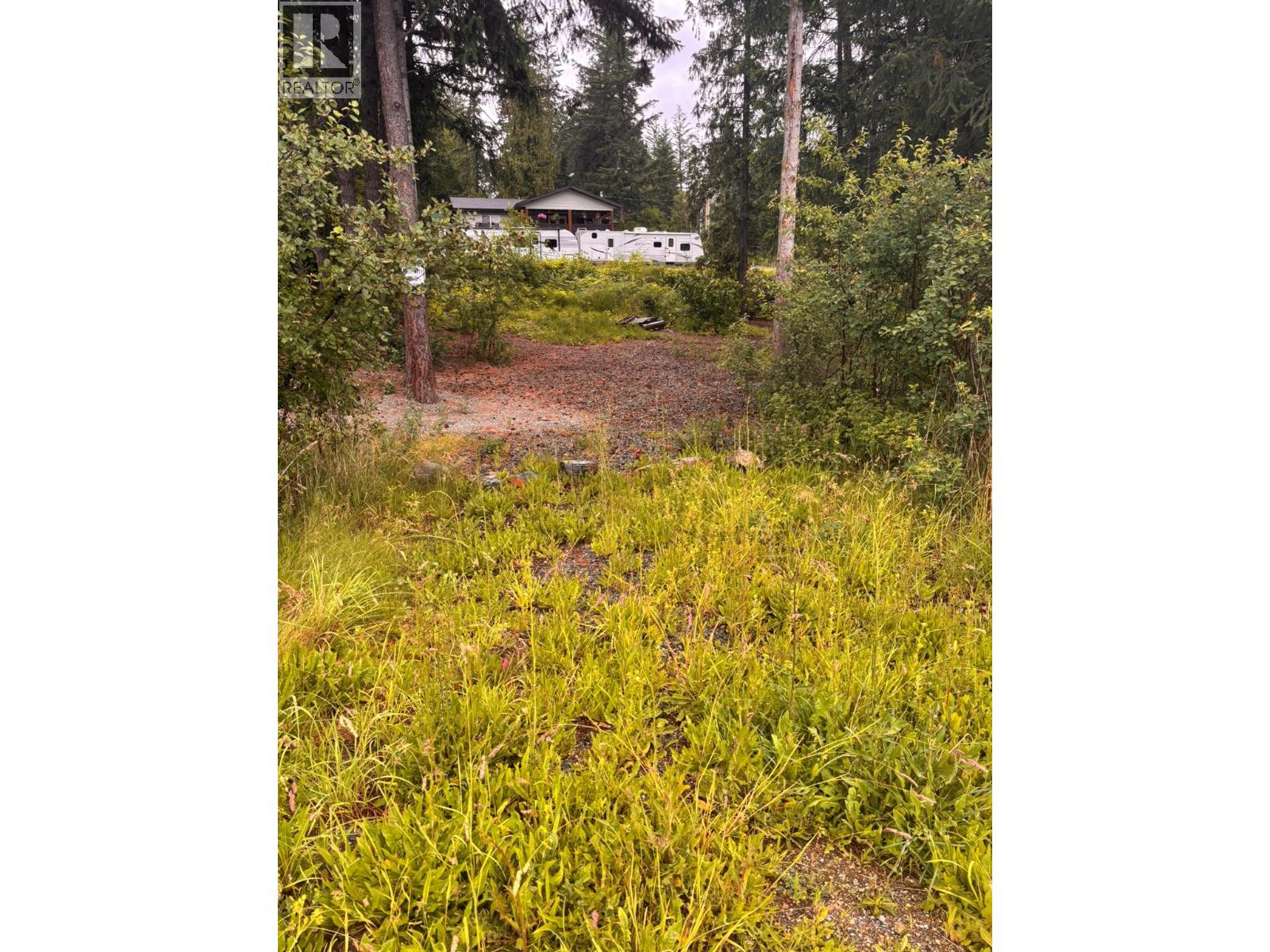 5231 Tallington Drive, Celista, British Columbia