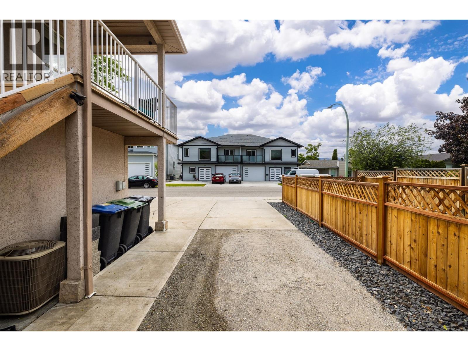 Listing image 45
