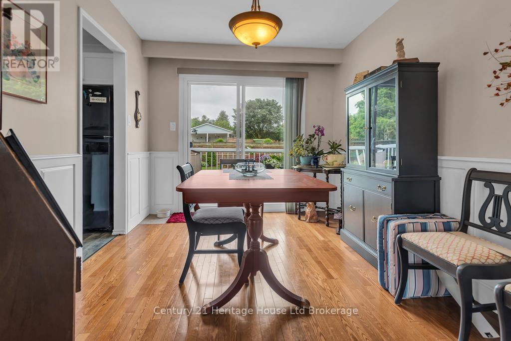 233 Diefenbaker Drive, Woodstock, Ontario  N4S 8K1 - Photo 11 - X13433334