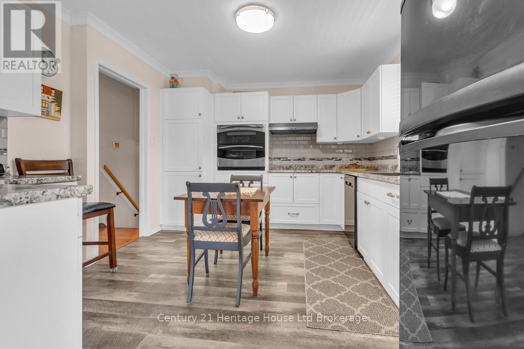 233 Diefenbaker Drive, Woodstock, Ontario  N4S 8K1 - Photo 13 - X13433334