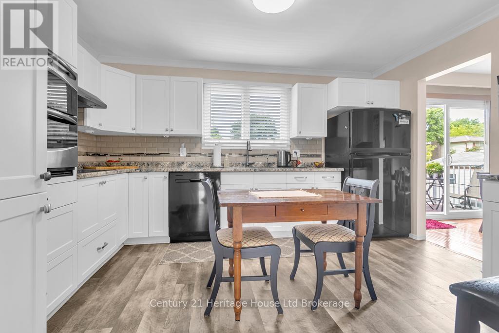 233 Diefenbaker Drive, Woodstock, Ontario  N4S 8K1 - Photo 14 - X13433334