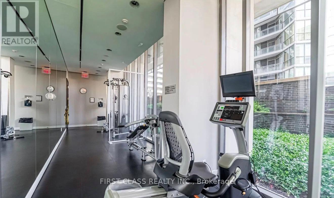 3410 - 33 Charles Street E, Toronto, Ontario  M4Y 0A2 - Photo 6 - C13433358