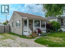 2647 George, Windsor, Ontario