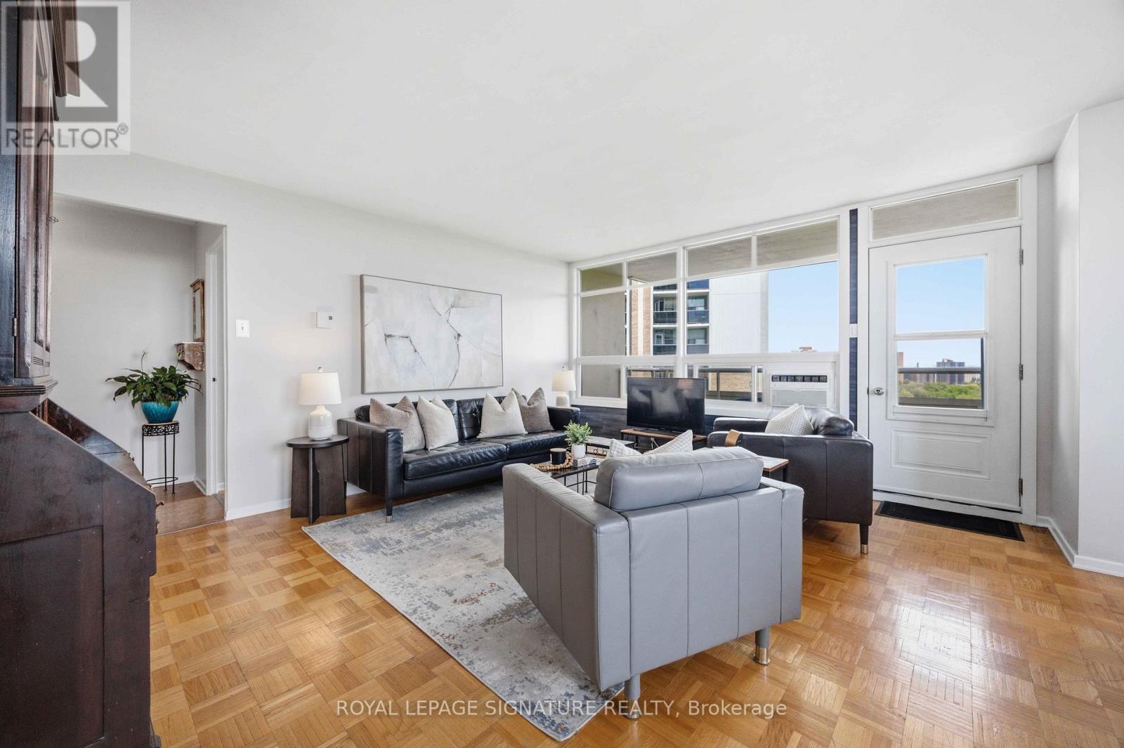 1502 - 980 Broadview Avenue, Toronto, Ontario  M4K 3Y1 - Photo 7 - E13433124