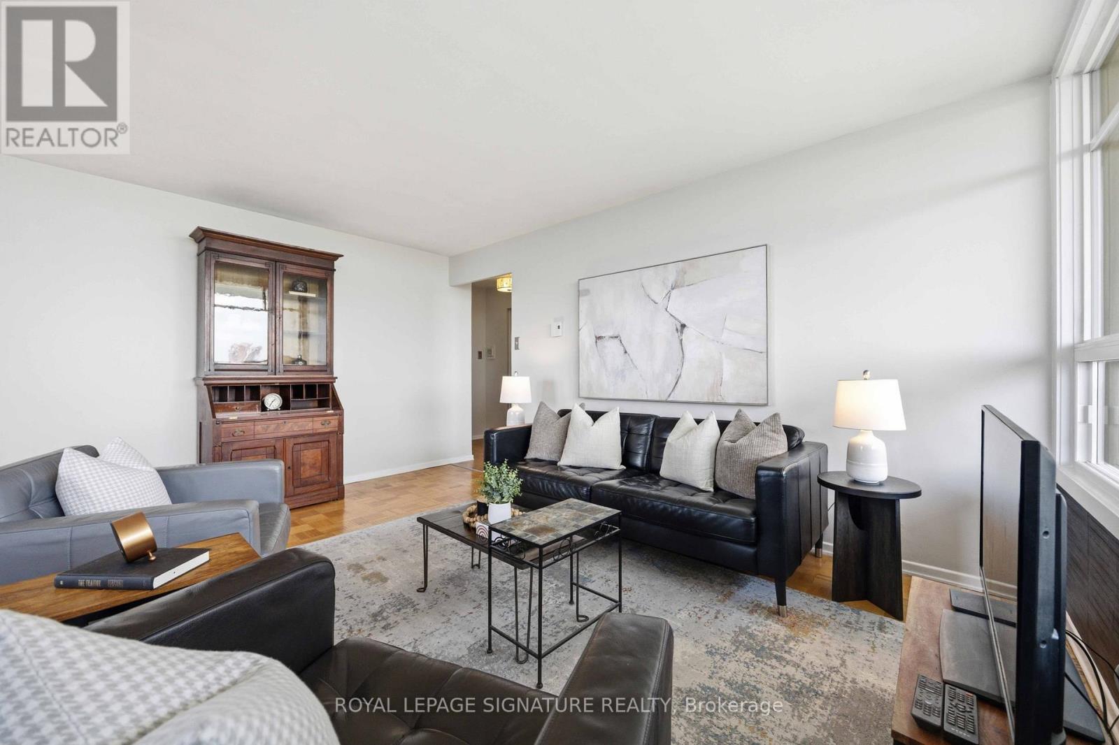 1502 - 980 Broadview Avenue, Toronto, Ontario  M4K 3Y1 - Photo 9 - E13433124