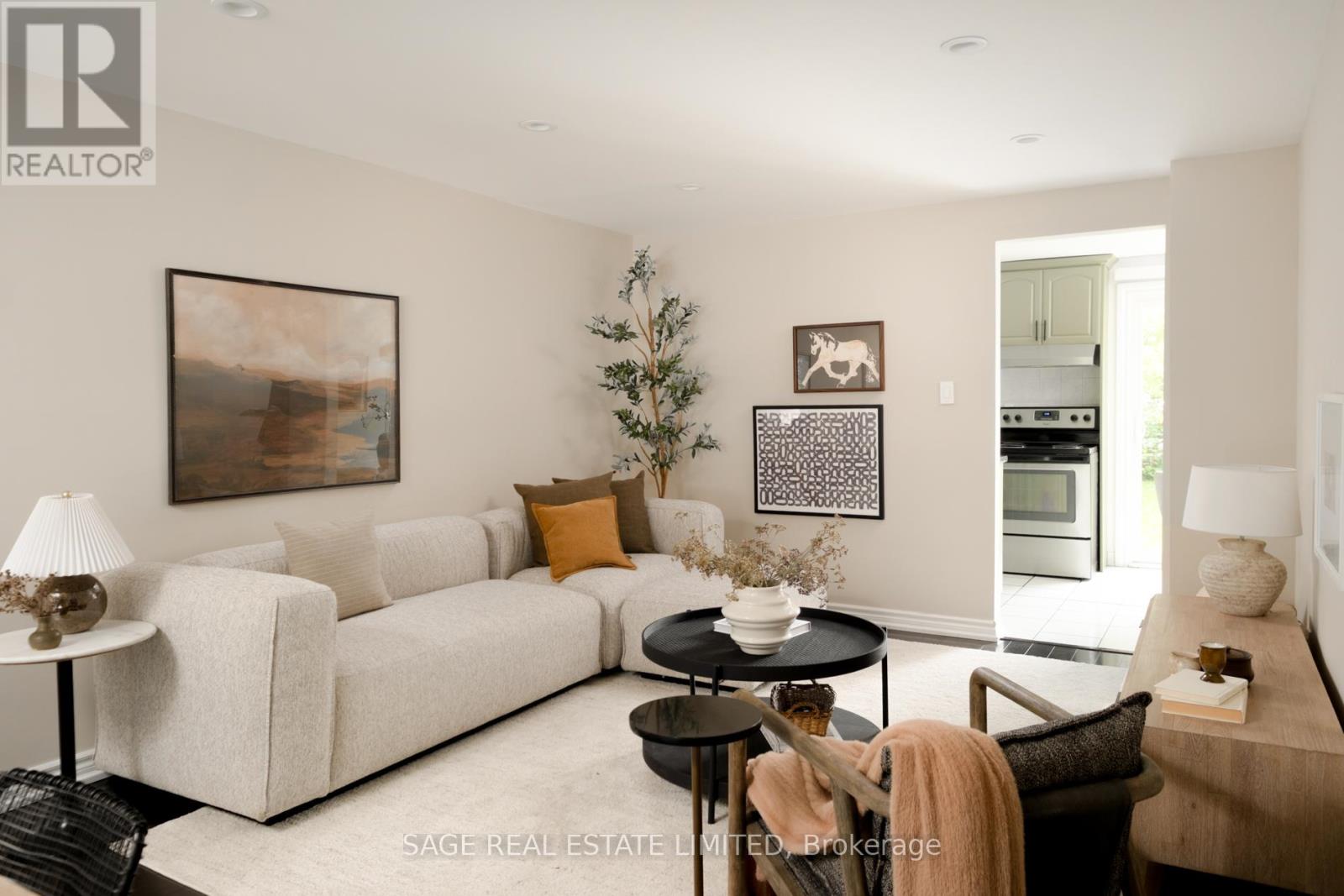 63 Burkwood Crescent, Toronto, Ontario  M1B 1N9 - Photo 9 - E13433292