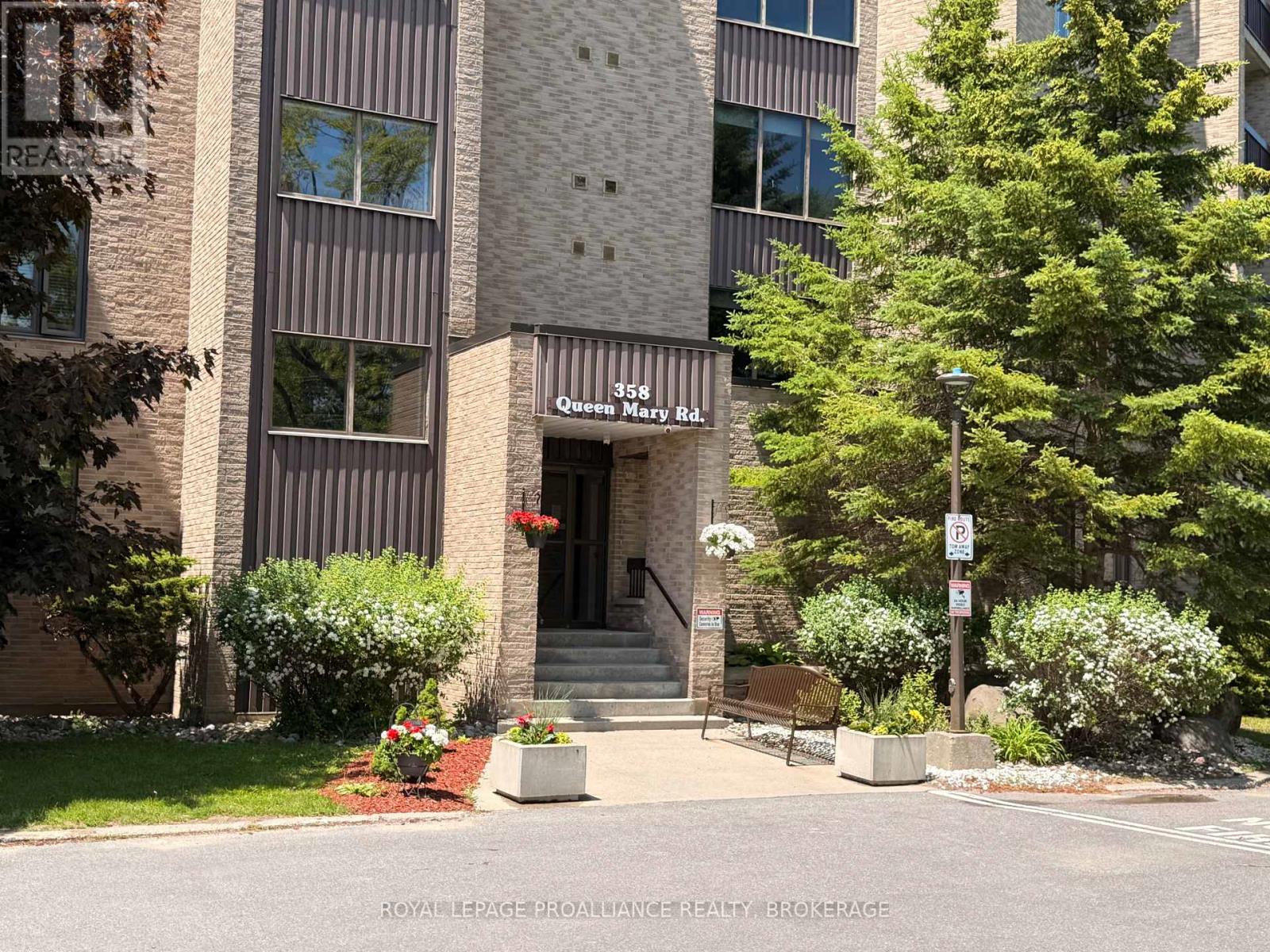 611 - 358 Queen Mary Road, Kingston, Ontario  K7M 7E8 - Photo 1 - X13139622