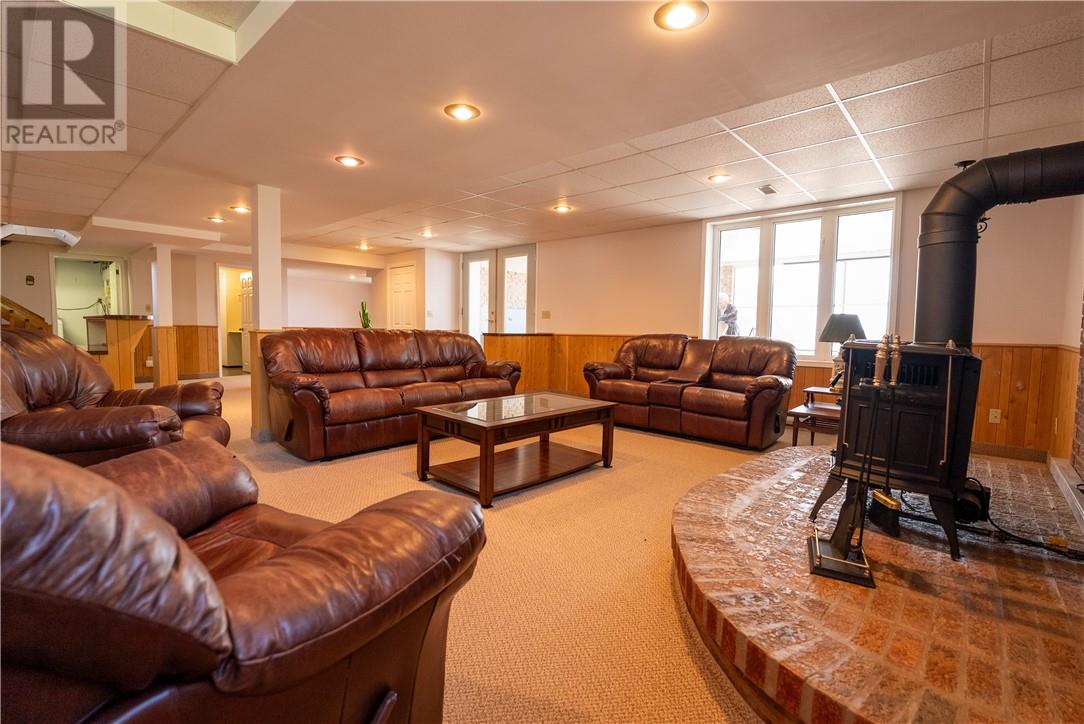 393 Albert Street, Azilda, Ontario  P0M 1B0 - Photo 40 - 2128487
